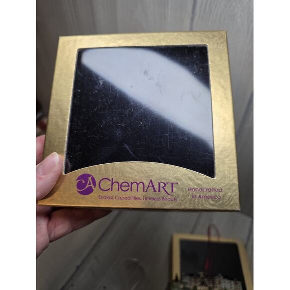 Charleston, SC ChemArt Horse drawn Carriage The Inn Christmas Place Ornament - Picture 10 of 15